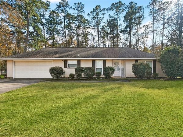 211 WILDWOOD Drive , Hammond, LA 70401