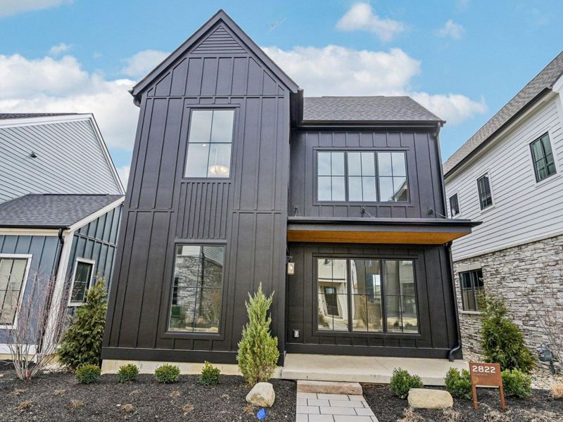 2822 Kobuk Drive , Columbus, OH 43228 Photo 2