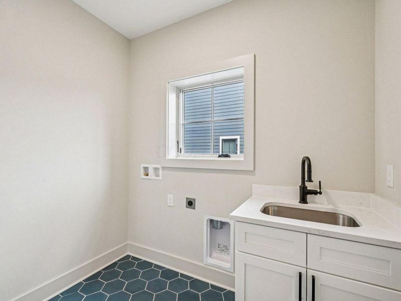 2822 Kobuk Drive , Columbus, OH 43228 Photo 47