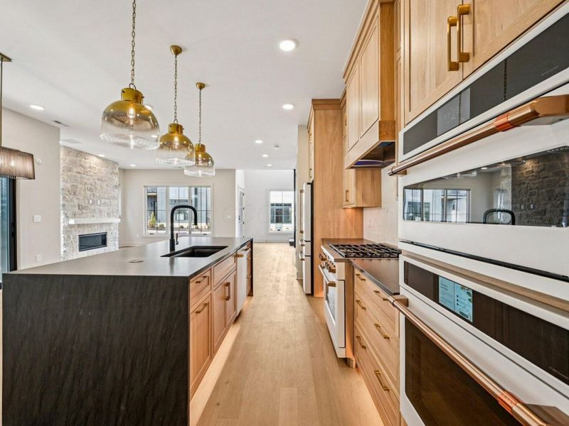 2822 Kobuk Drive , Columbus, OH 43228 Photo 8