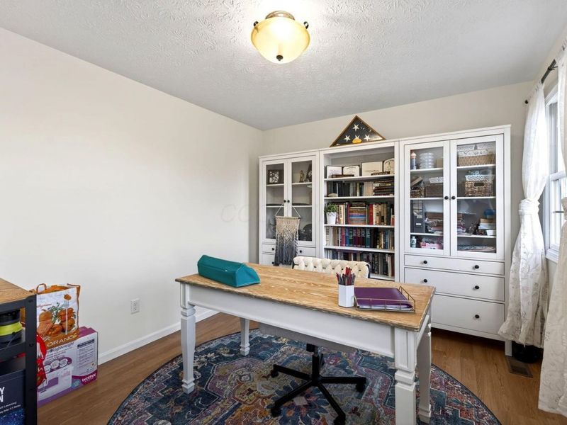 335 Willow Road , Springfield, OH 45502 Photo 3