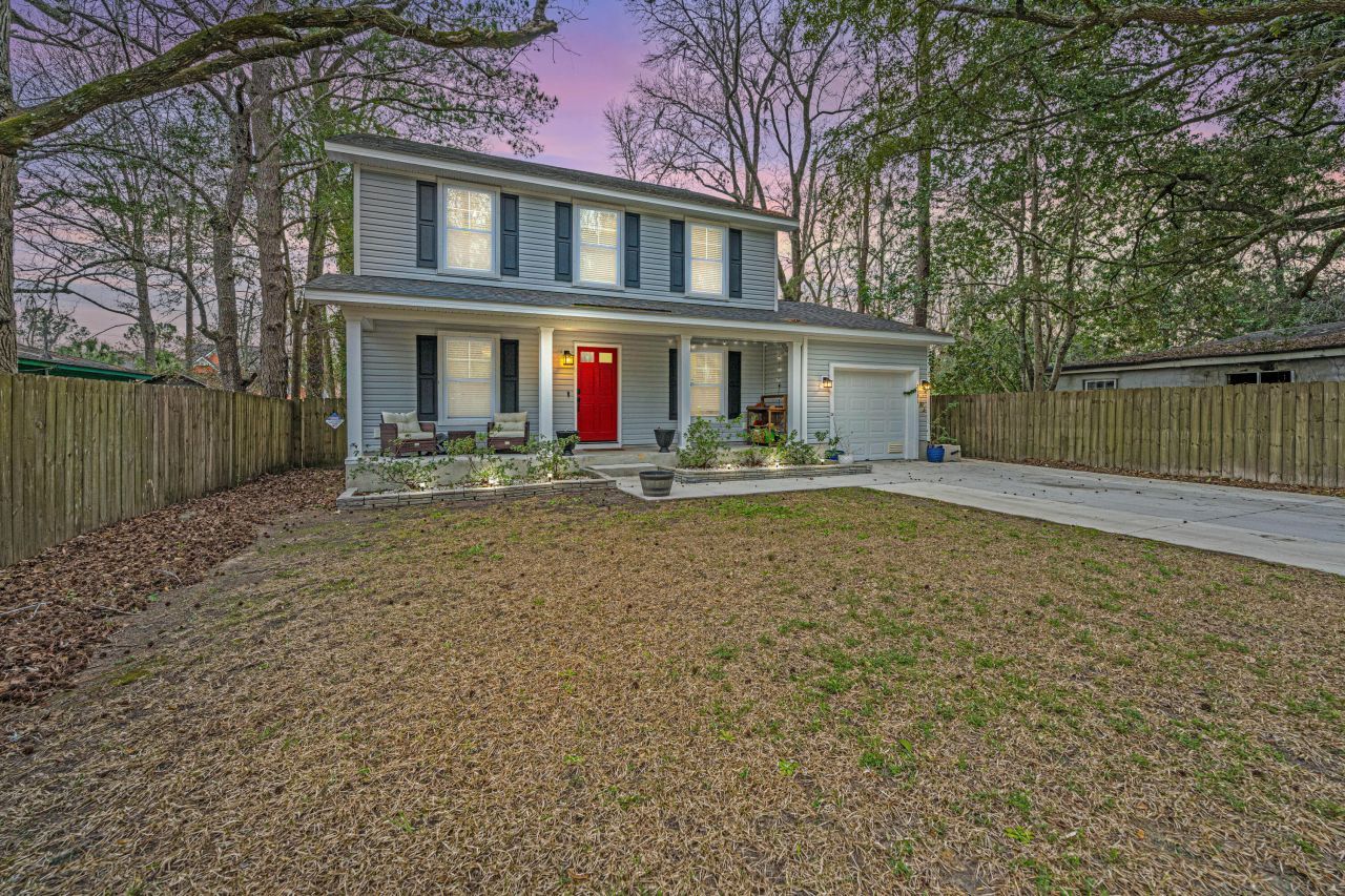 2131 Bradham Road Charleston, SC 29412