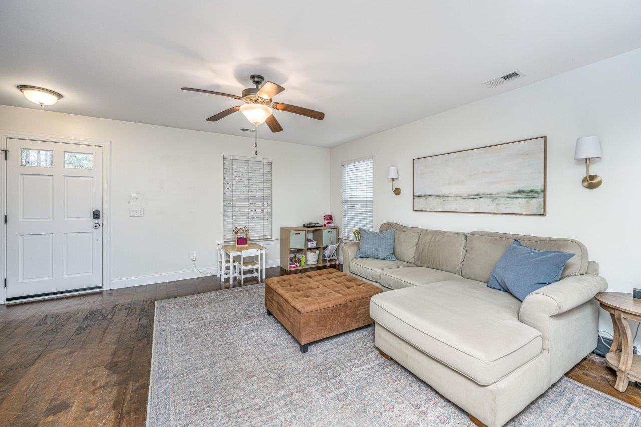 2131 Bradham Road Photo 8