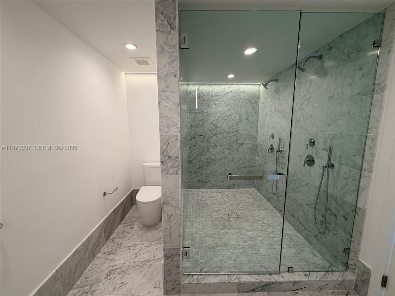 9201 E Bay Harbor Dr, Unit 309, Bay Harbor Islands, FL 33154 Photo