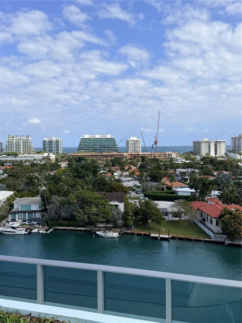 9201 E Bay Harbor Dr, Unit 309, Bay Harbor Islands, FL 33154 Photo