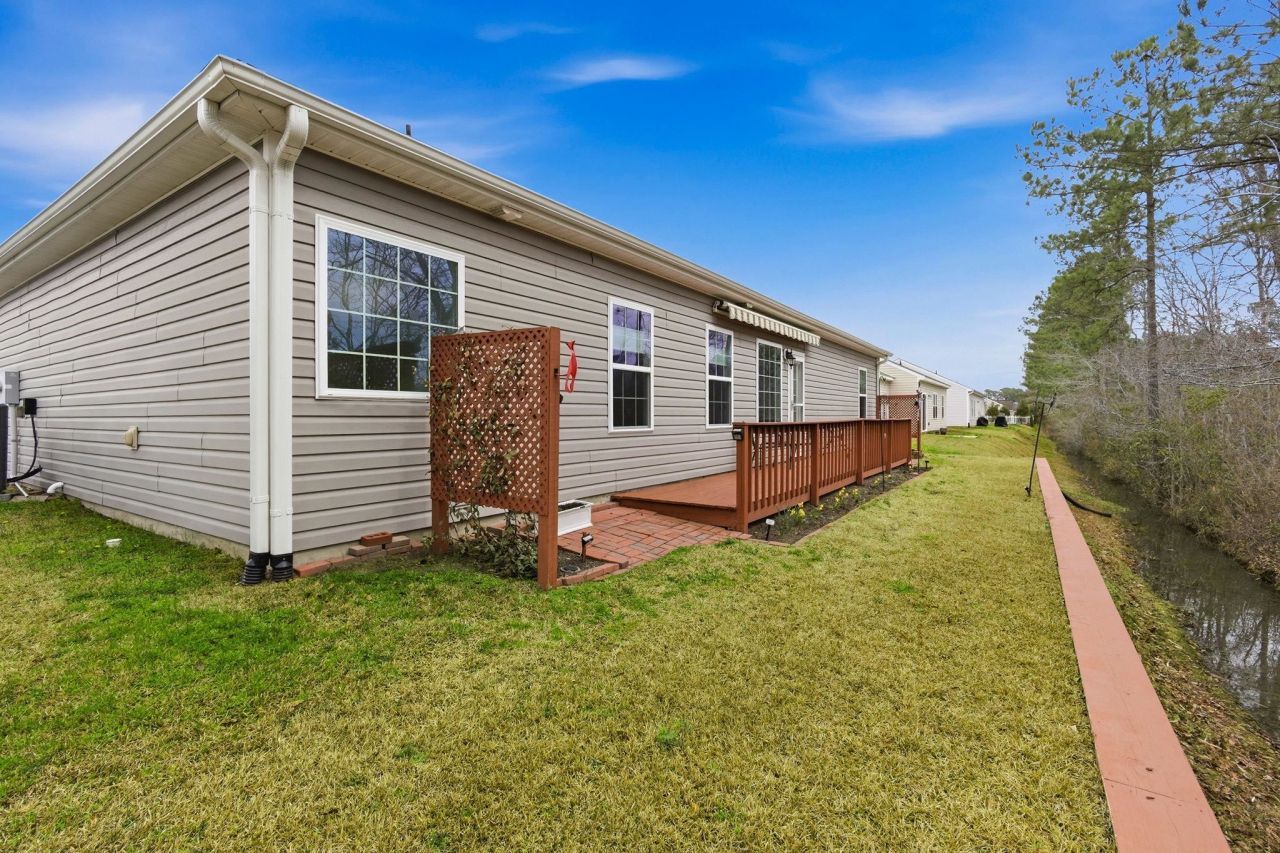 340 Oak Crest Circle  Photo 31