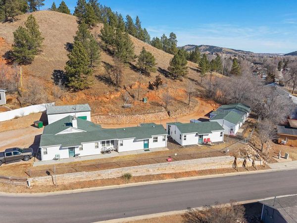 1948 HILLSVIEW DR, Rapid City, SD 57702