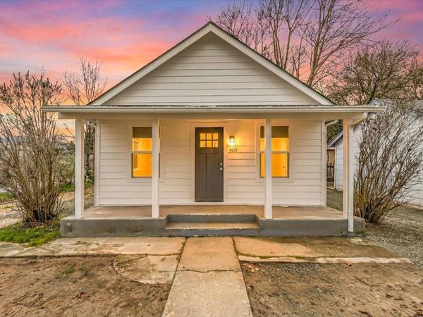 403 SW Burgess Street, Grants Pass, OR 97526