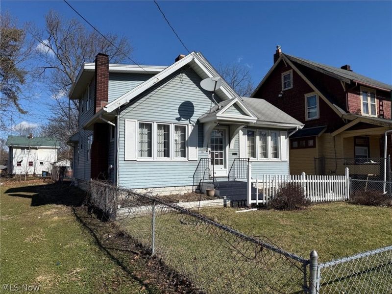 72 Labelle Avenue, Youngstown, OH 44507 Photo 1