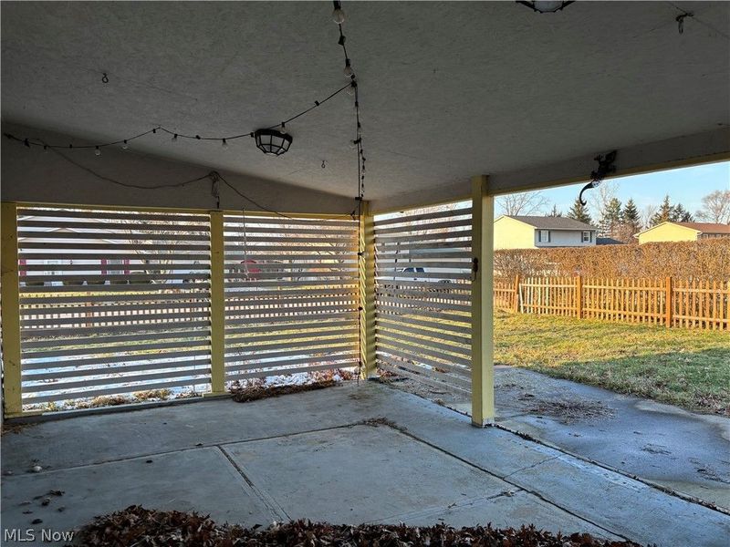 114 Timberlane Drive, Elyria, OH 44035 Photo 13