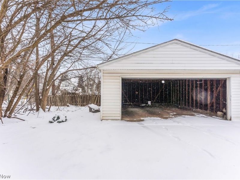 9609 Sladden Avenue, Unit 1/DN, Garfield Heights, OH 44125 Photo 22