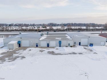 1811 Sawmill Parkway, Huron, OH 44870