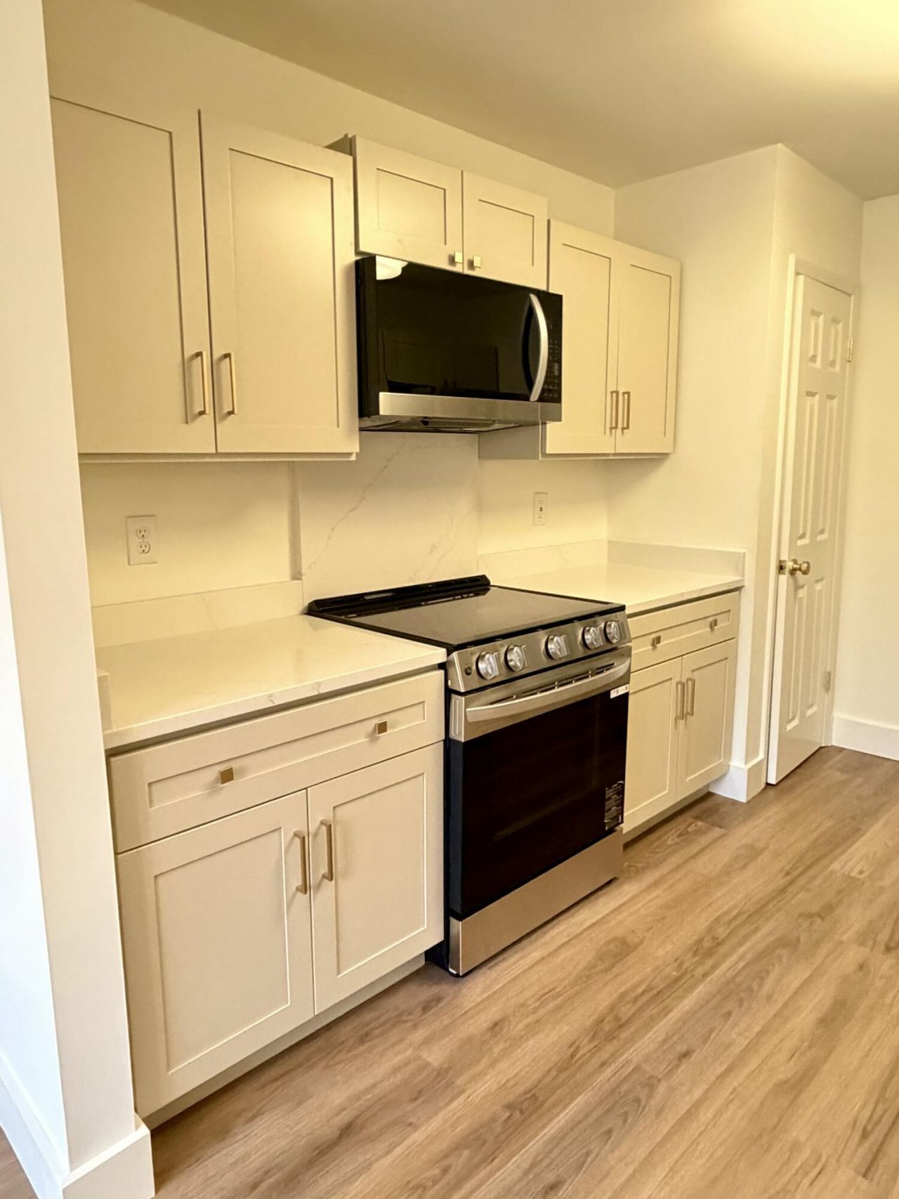 87 Ashley Hall Plantation Road Photo 4