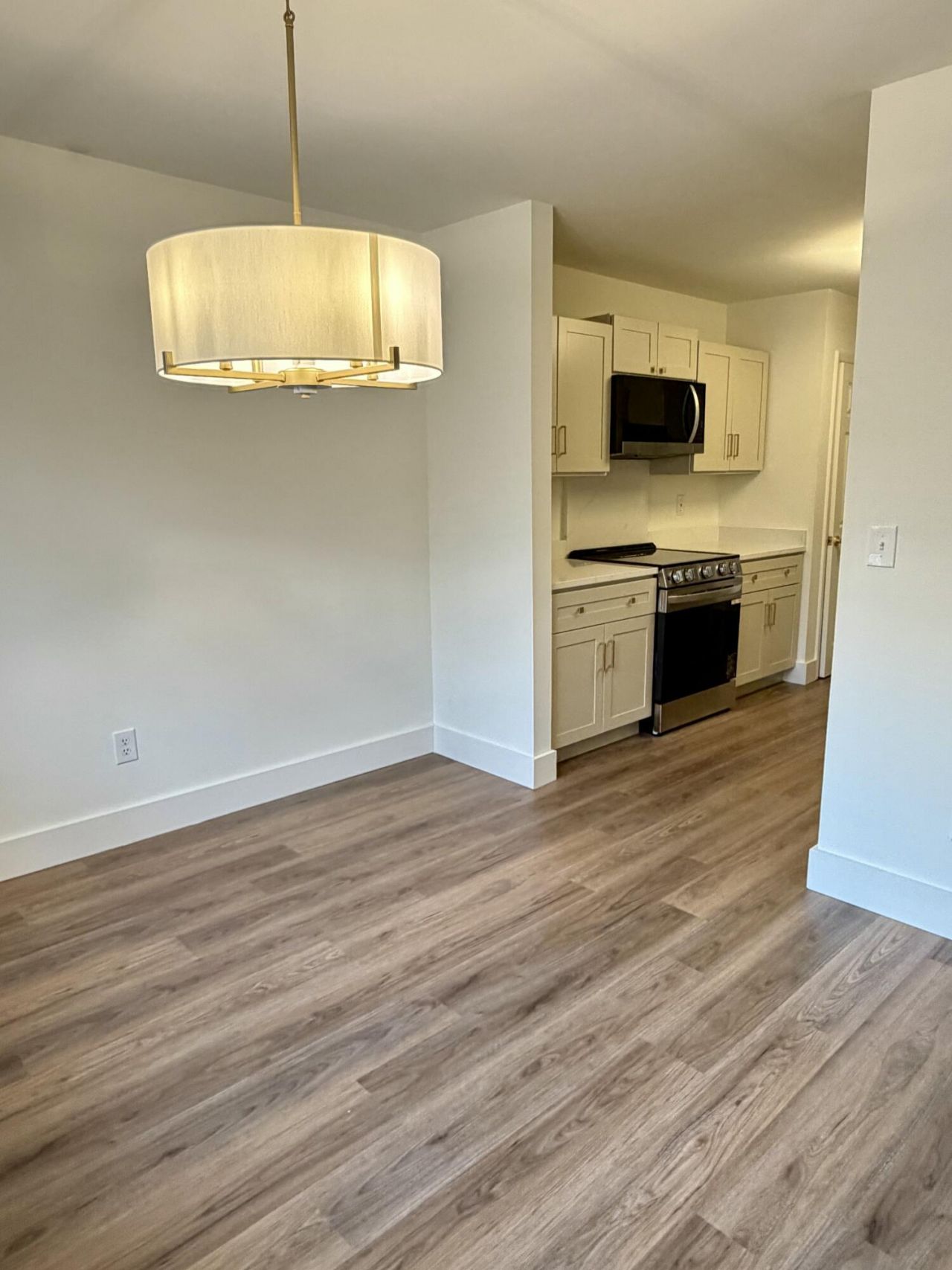 87 Ashley Hall Plantation Road Photo 6