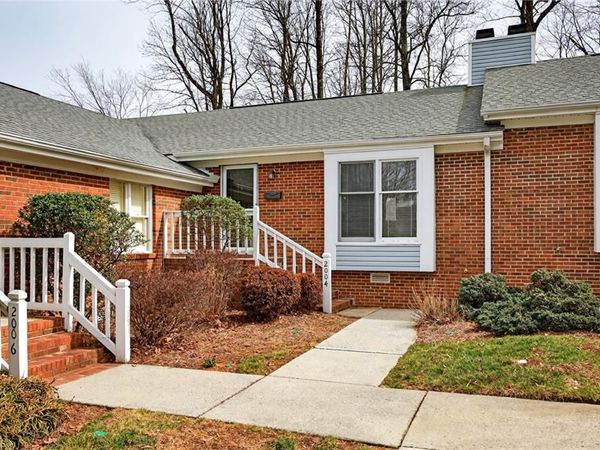 2004 Saddlegate Court , Greensboro, NC 27407