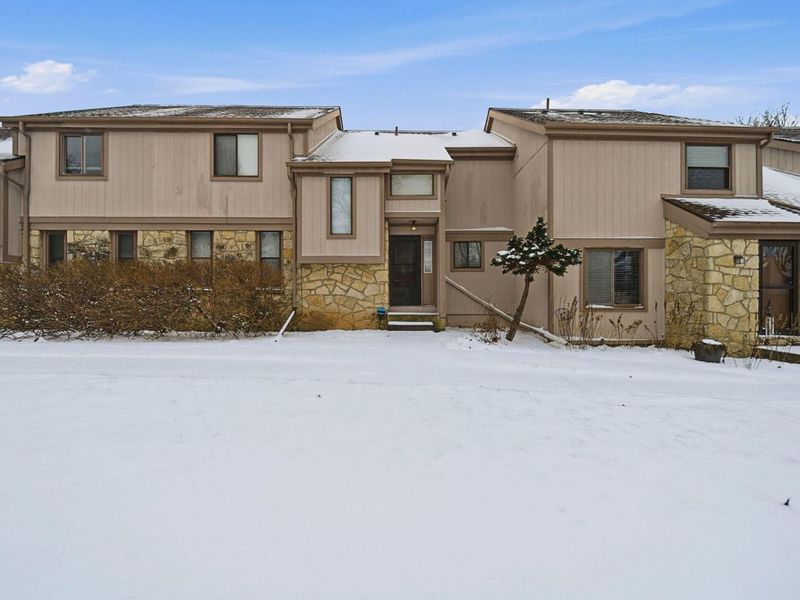 524 Woodingham Place, Unit 3B, Columbus, OH 43213 Photo 1