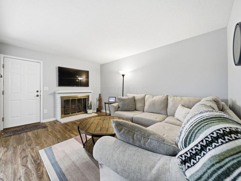 524 Woodingham Place, Unit 3B, Columbus, OH 43213 Photo 6