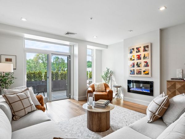 267 US Route 1, Unit 309, Falmouth, ME 04105