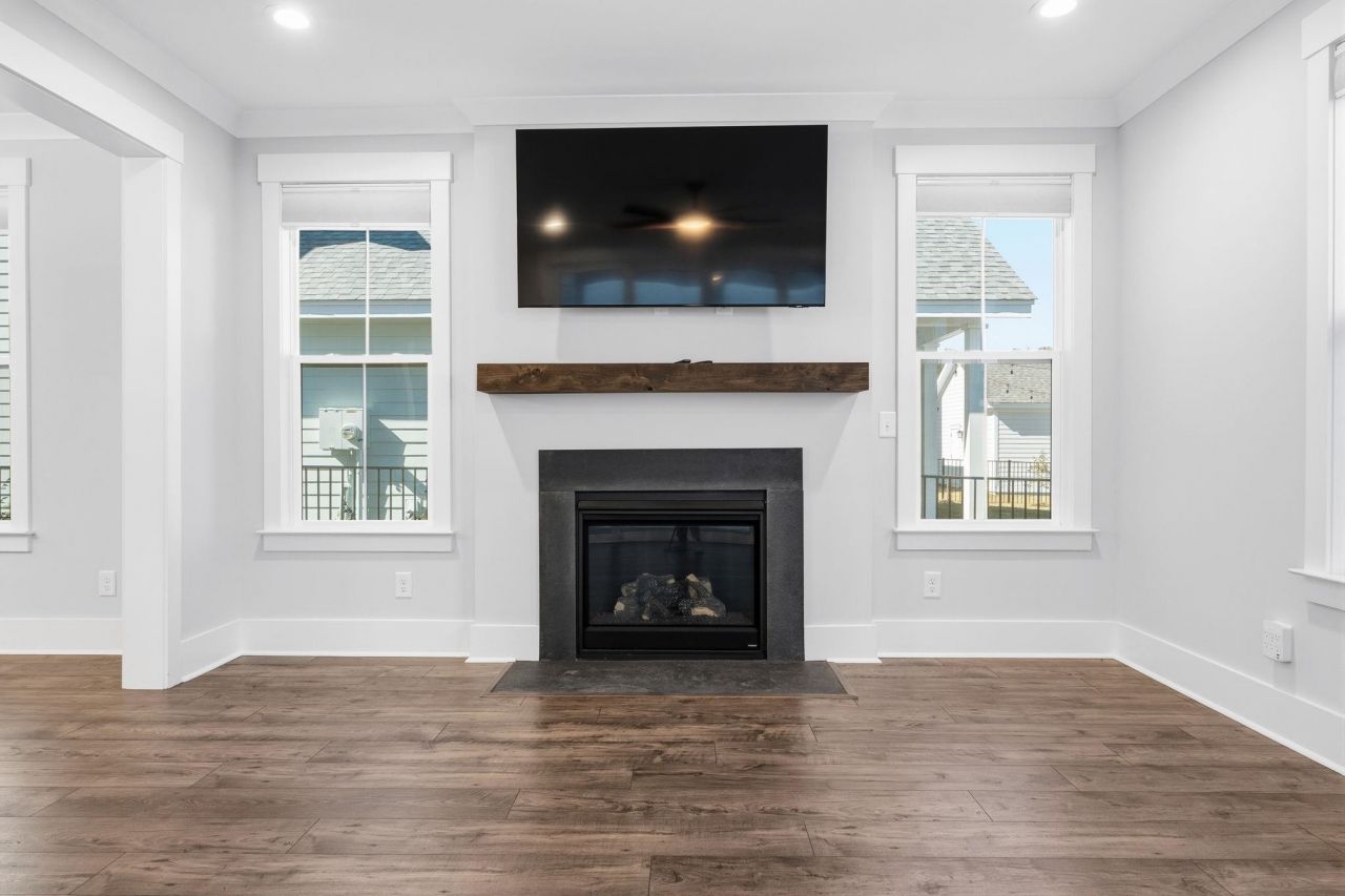 428 Ayrhill Loop  Photo 12