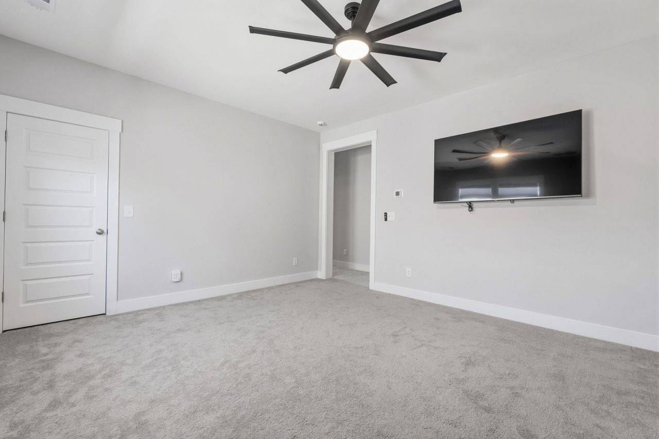 428 Ayrhill Loop  Photo 16