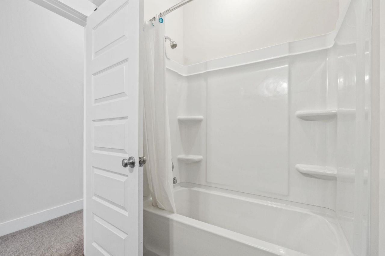 428 Ayrhill Loop  Photo 24