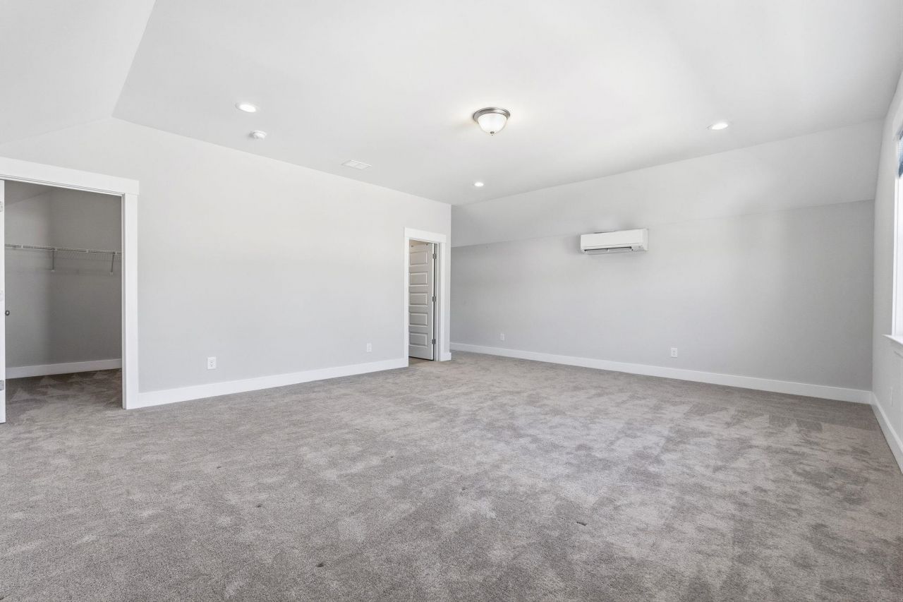 428 Ayrhill Loop  Photo 29