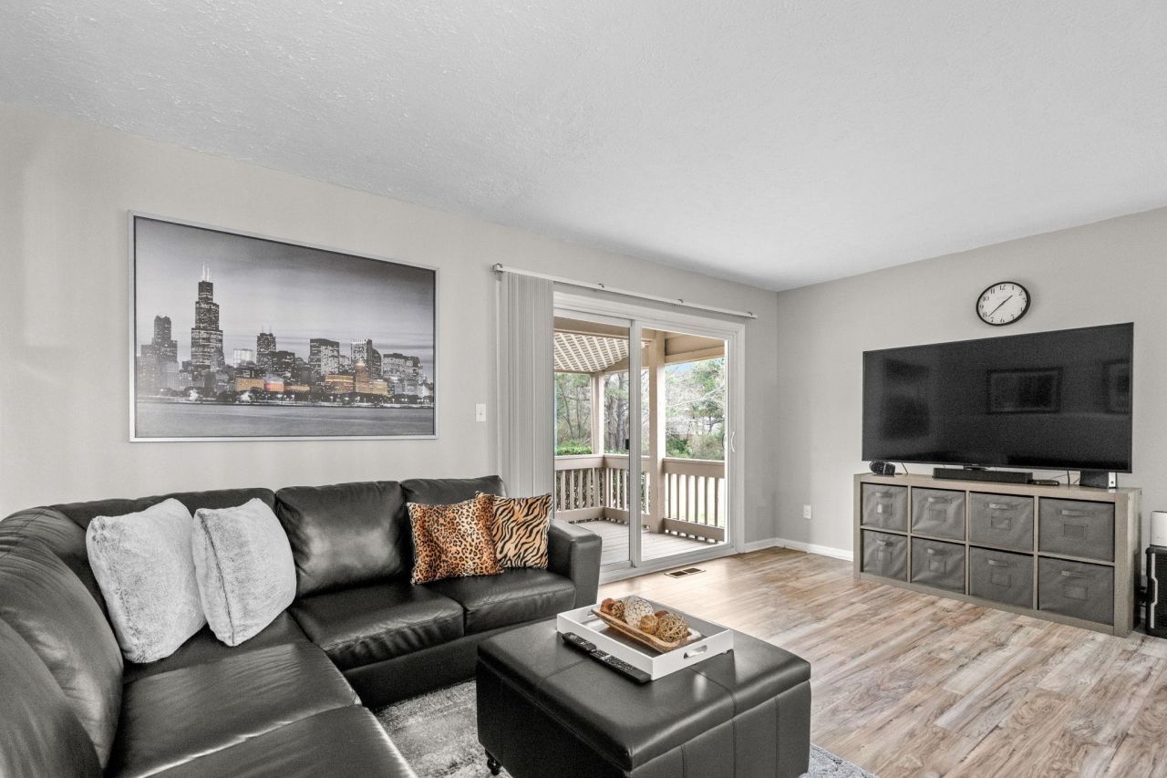 4088 Fairway Lakes Dr.  Photo 21