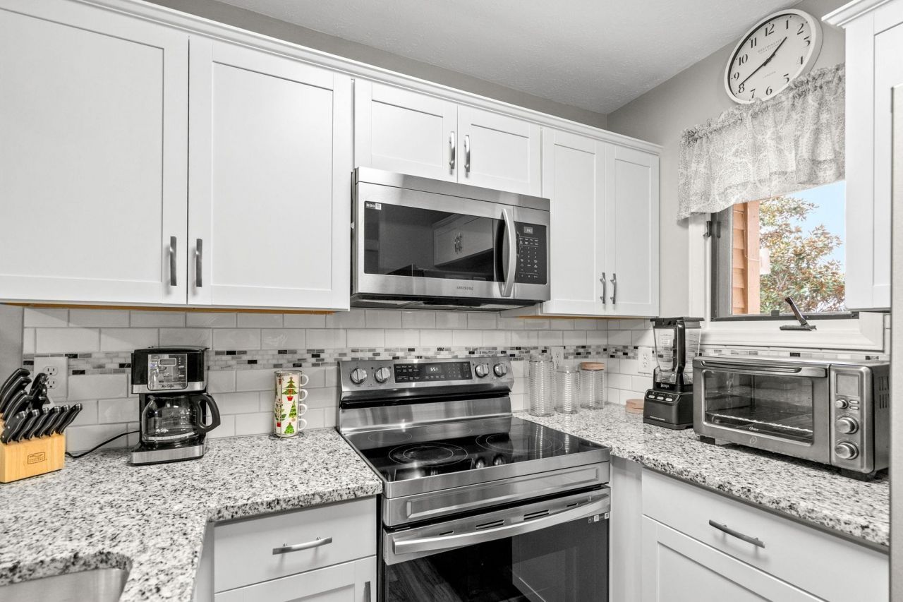 4088 Fairway Lakes Dr.  Photo 30