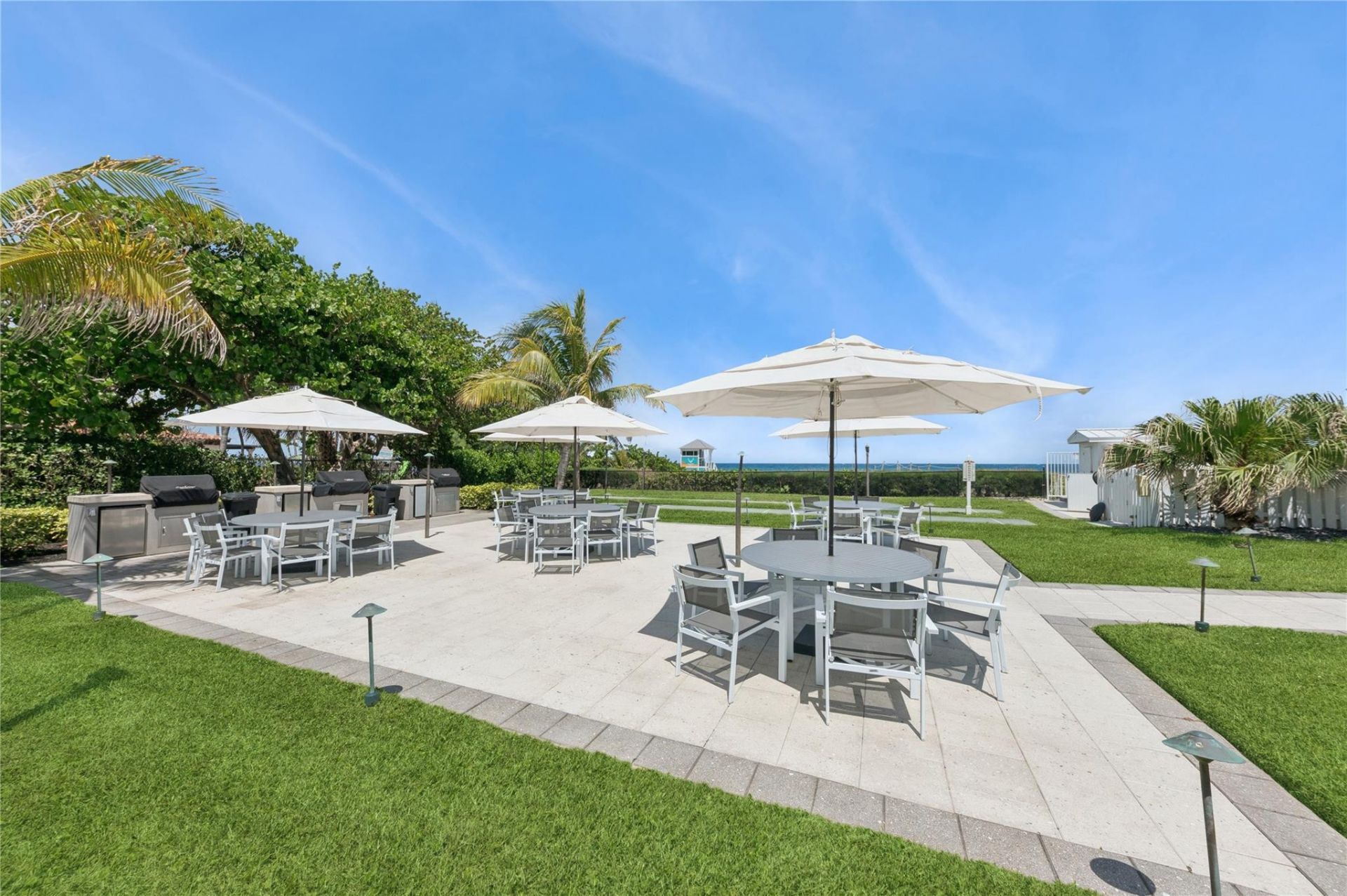 333 NE 21st Avenue, Unit 1822, Deerfield Beach, FL 33441 Photo