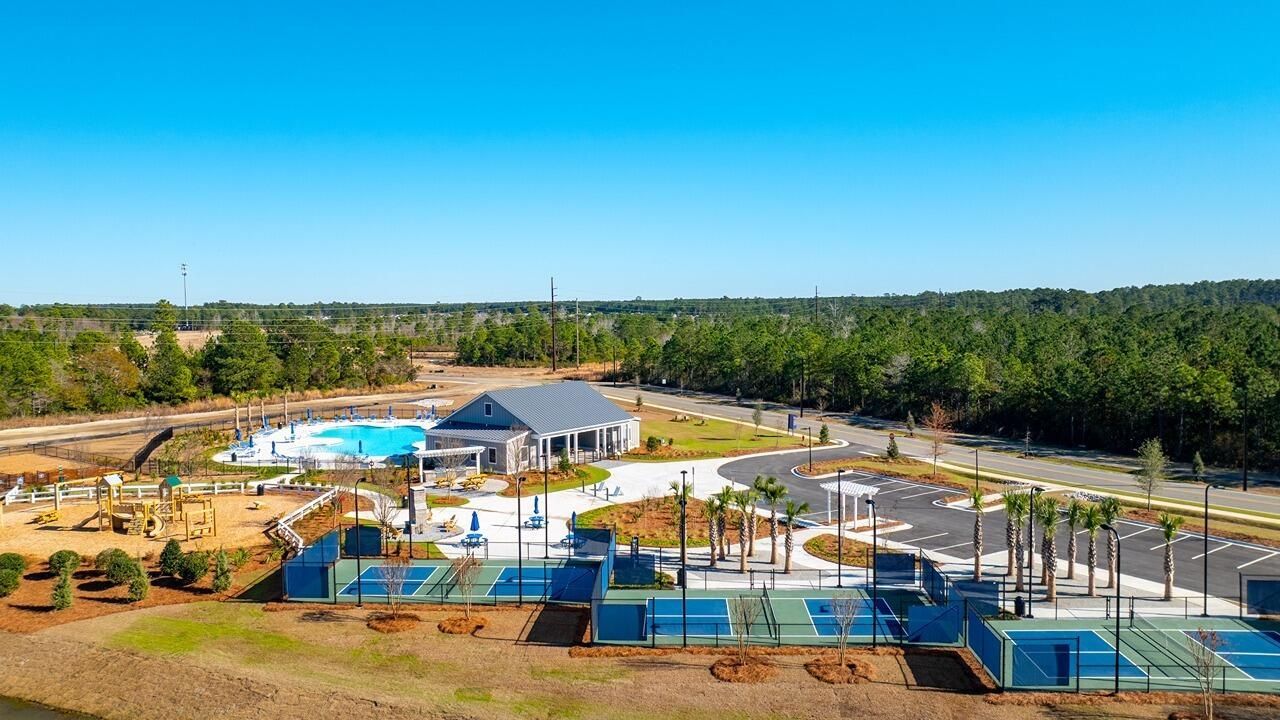 118 Broadstone Drive Photo 13