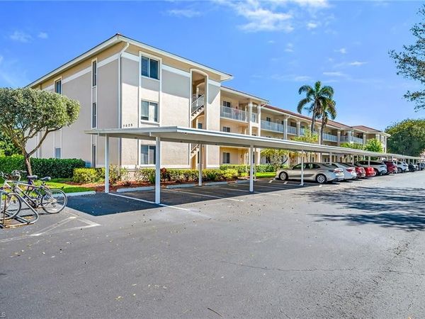 7025 Dennis CIR, Unit G202, NAPLES, FL 34104
