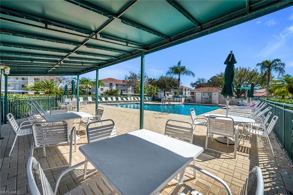 7025 Dennis Cir, Unit G202, Naples, FL 34104 Photo