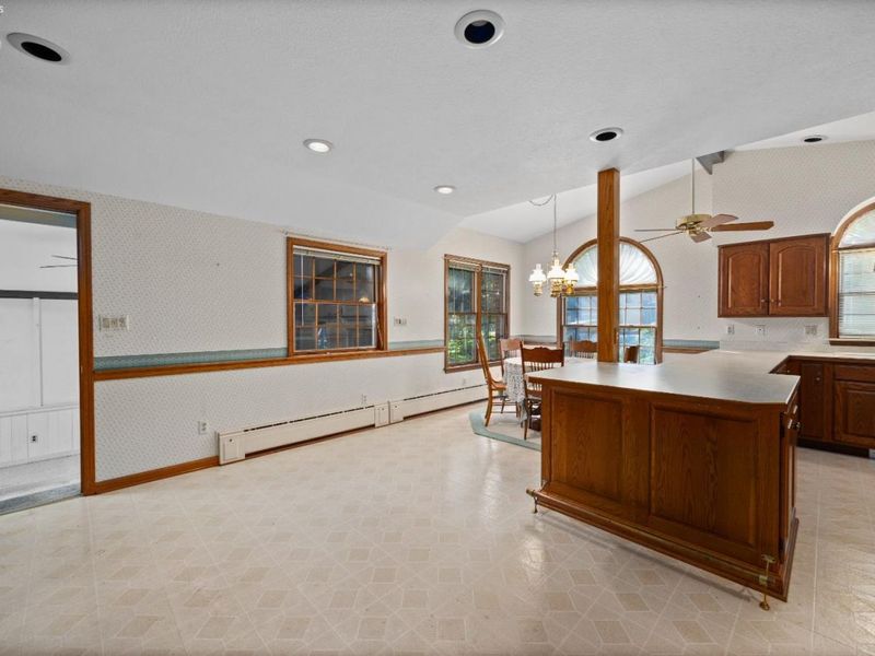 721 Laurel Avenue, Marblehead, OH 43440 Photo 13