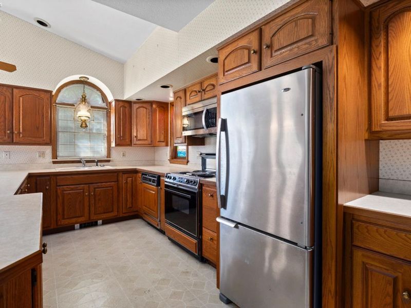 721 Laurel Avenue, Marblehead, OH 43440 Photo 16