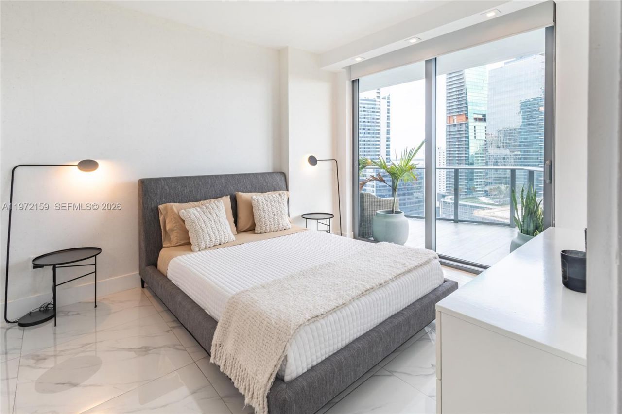 1300 S Miami Ave , Unit 2006, Miami, FL 33130 Photo