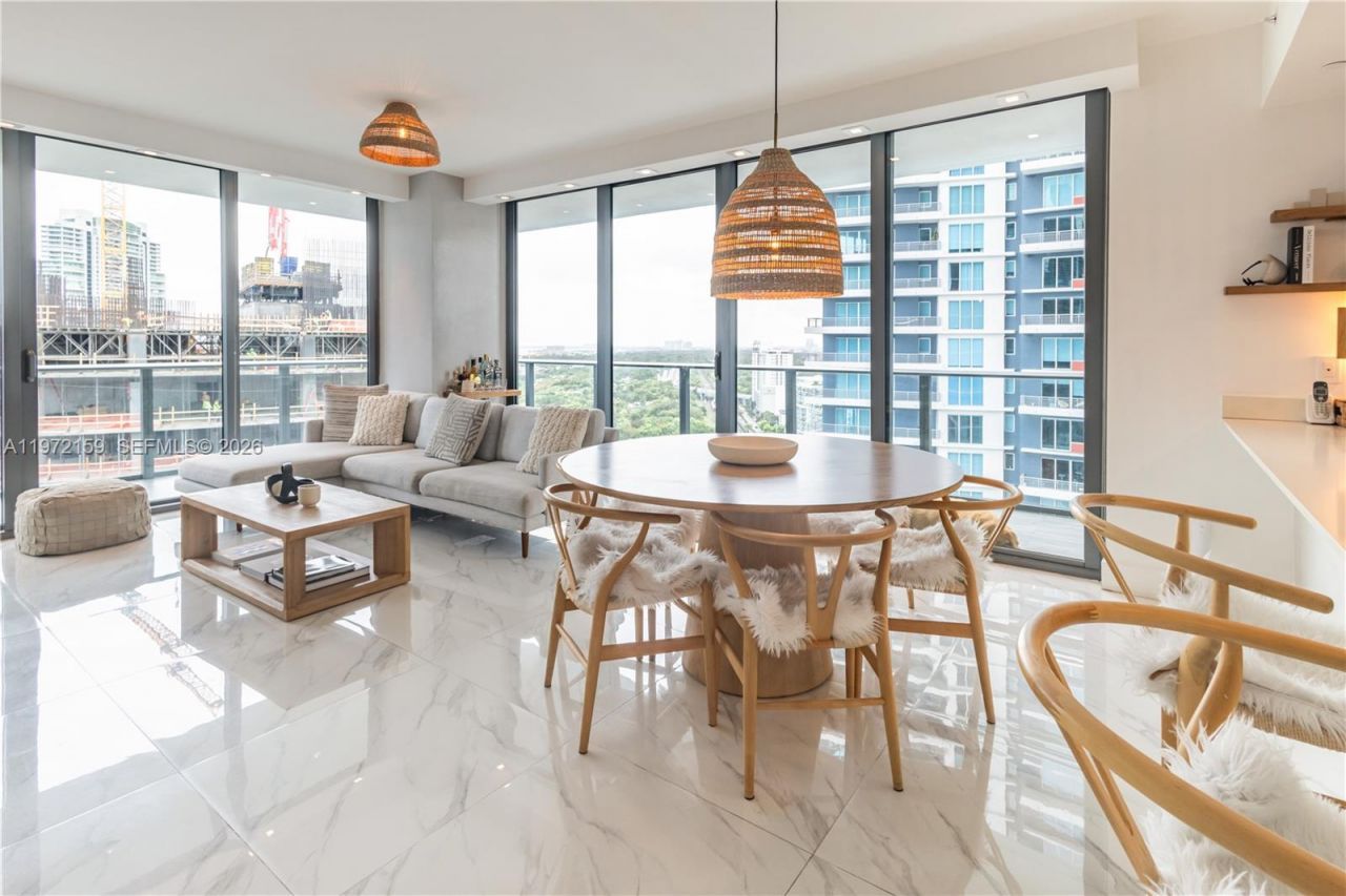 1300 S Miami Ave , Unit 2006, Miami, FL 33130 Photo