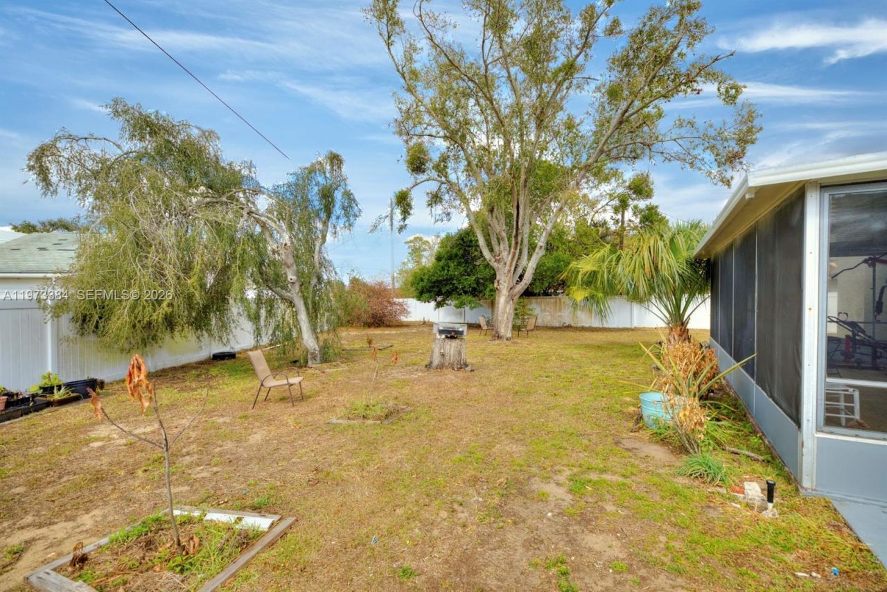 1718 Theon Street , Sebring, FL 33870 Photo