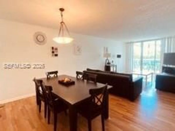 19370 Collins Ave, Unit 221, Sunny Isles Beach, FL 33160