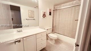 19370 Collins Ave, Unit 221, Sunny Isles Beach, FL 33160 Photo