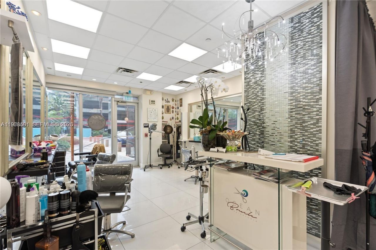 19370 Collins Ave, Unit 221, Sunny Isles Beach, FL 33160 Photo