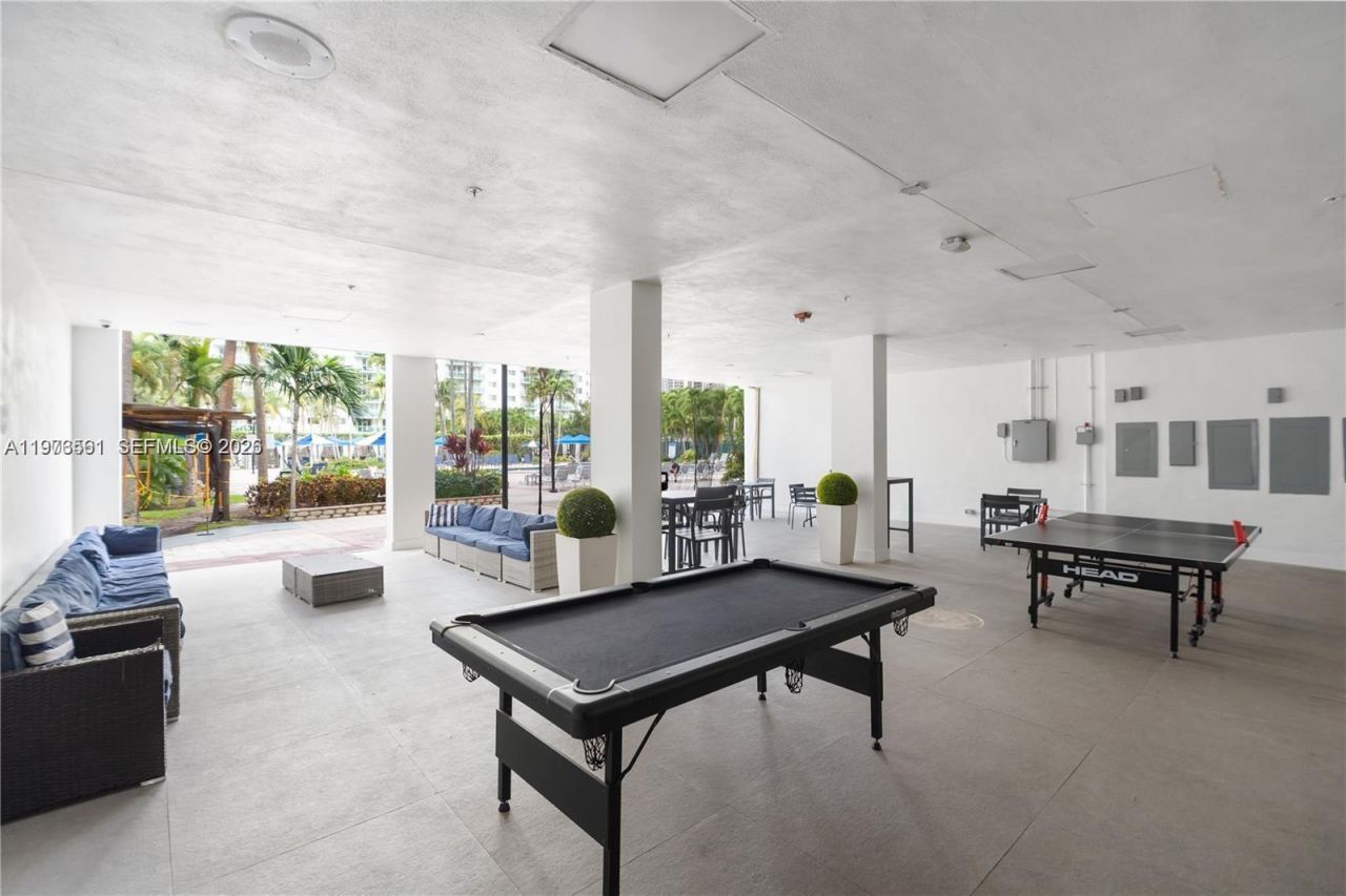 19370 Collins Ave, Unit 221, Sunny Isles Beach, FL 33160 Photo