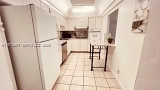 19370 Collins Ave, Unit 221, Sunny Isles Beach, FL 33160 Photo
