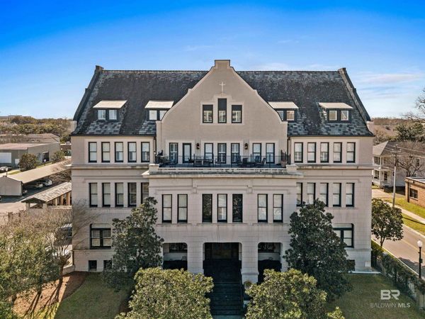 753 Saint Francis Street, Unit 2001 B, Mobile, AL 36602