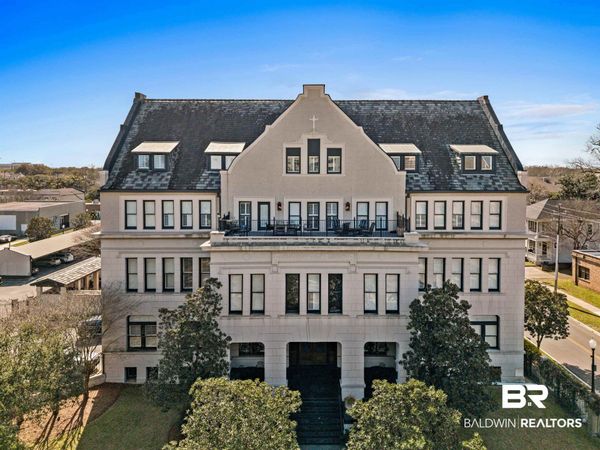 753 Saint Francis Street, Unit 2001 B, Mobile, AL 36602