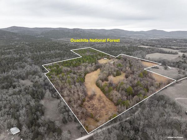 945 Polk Rd. 72, Mena, AR 71953