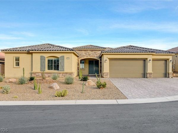 11282 Roman Helmet Street, Las Vegas, NV 89141