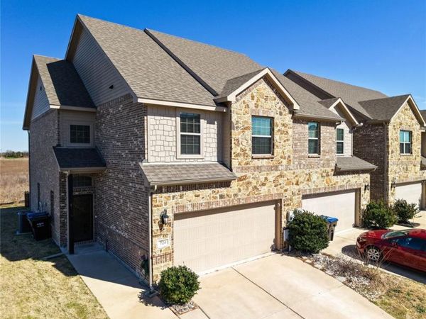 724 Amber Drive, Greenville, TX 75402