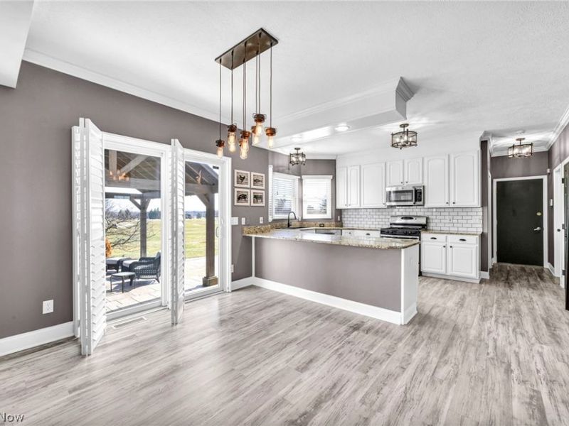 6245 Highland Green Drive, Medina, OH 44256 Photo 14