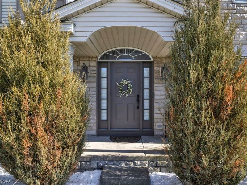 6245 Highland Green Drive, Medina, OH 44256 Photo 5