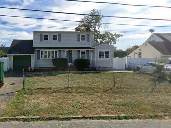410 Elmore Street , Central Islip, NY 11722